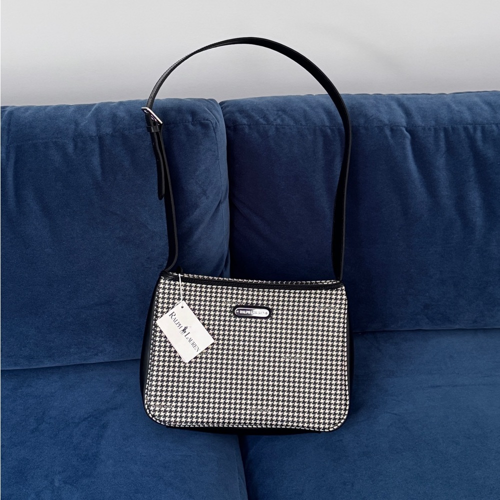 Ralph Lauren‎ Vintage Crossbody/Shoulder bag
Genuine Leather PVC